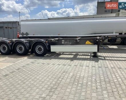 Серый Шмитц Каргобулл SCF, объемом двигателя 0 л и пробегом 100 тыс. км за 25000 $, фото 20 на Automoto.ua