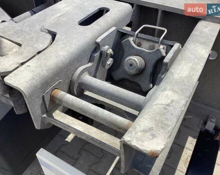 Серый Шмитц Каргобулл SCF, объемом двигателя 0 л и пробегом 100 тыс. км за 25000 $, фото 8 на Automoto.ua