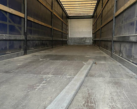 Сірий Шмітц Каргобулл SCS, об'ємом двигуна 0 л та пробігом 0 тис. км за 8000 $, фото 7 на Automoto.ua