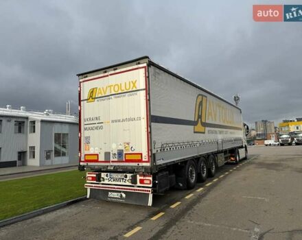 Серый Шмитц Каргобулл SCS, объемом двигателя 0 л и пробегом 665 тыс. км за 17900 $, фото 3 на Automoto.ua