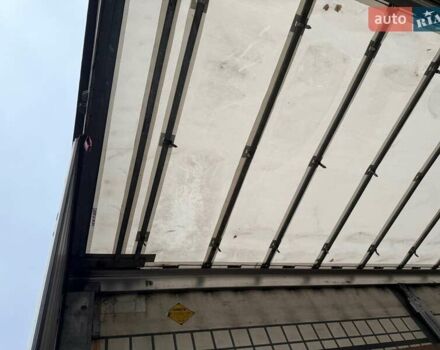 Серый Шмитц Каргобулл SCS, объемом двигателя 0 л и пробегом 665 тыс. км за 17900 $, фото 13 на Automoto.ua