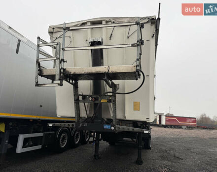 Серый Шмитц Каргобулл SGF S3, объемом двигателя 0 л и пробегом 0 тыс. км за 27999 $, фото 11 на Automoto.ua