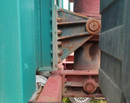 Красный Шмитц Каргобулл SKI, объемом двигателя 0 л и пробегом 100 тыс. км за 15000 $, фото 4 на Automoto.ua