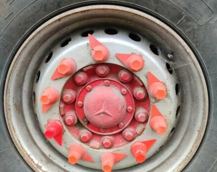 Красный Шмитц Каргобулл SKI, объемом двигателя 0 л и пробегом 100 тыс. км за 15000 $, фото 7 на Automoto.ua