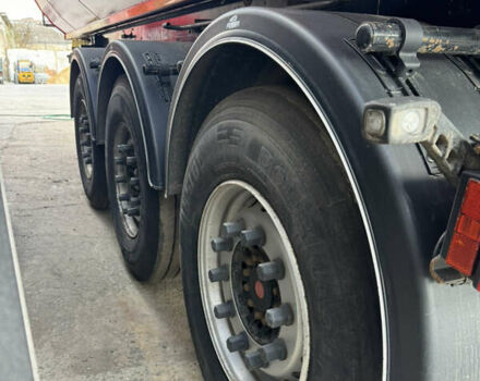 Серый Шмитц Каргобулл SKI, объемом двигателя 0 л и пробегом 500 тыс. км за 15500 $, фото 3 на Automoto.ua