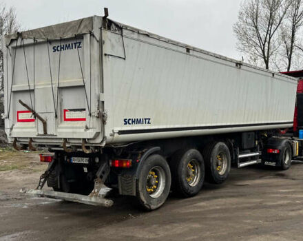 Серый Шмитц Каргобулл SKI, объемом двигателя 0 л и пробегом 0 тыс. км за 16800 $, фото 6 на Automoto.ua