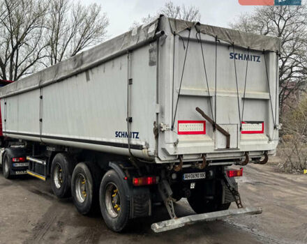 Серый Шмитц Каргобулл SKI, объемом двигателя 0 л и пробегом 0 тыс. км за 16800 $, фото 4 на Automoto.ua