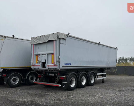 Серый Шмитц Каргобулл SKI, объемом двигателя 0 л и пробегом 0 тыс. км за 21999 $, фото 2 на Automoto.ua