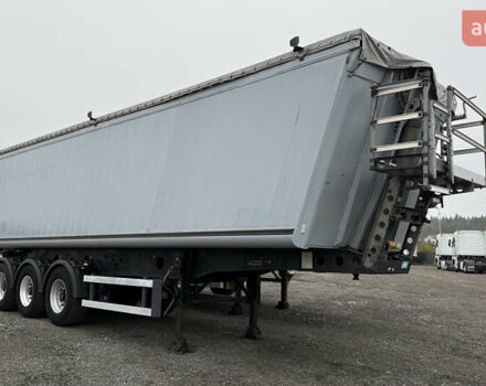 Серый Шмитц Каргобулл SKI, объемом двигателя 0 л и пробегом 0 тыс. км за 21999 $, фото 1 на Automoto.ua