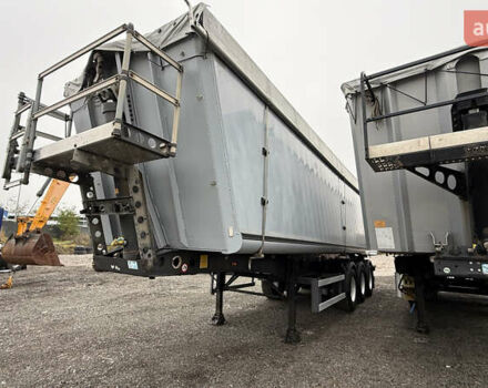 Серый Шмитц Каргобулл SKI, объемом двигателя 0 л и пробегом 0 тыс. км за 21999 $, фото 18 на Automoto.ua