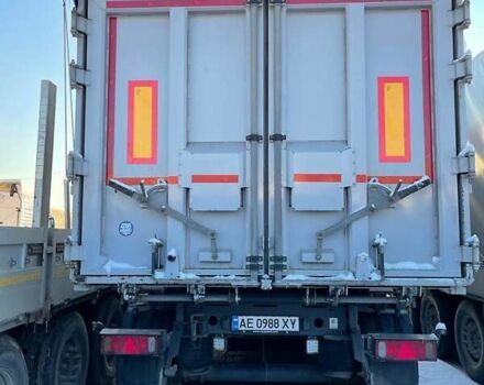 Серый Шмитц Каргобулл SKI, объемом двигателя 0 л и пробегом 0 тыс. км за 32503 $, фото 1 на Automoto.ua