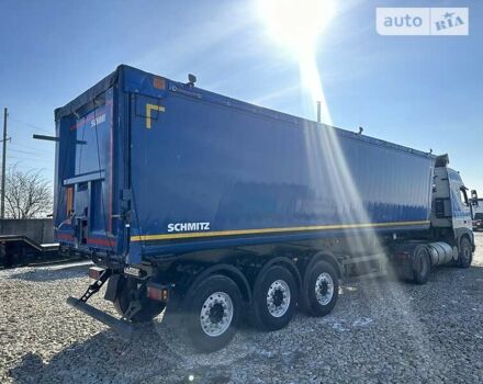 Синий Шмитц Каргобулл SKI, объемом двигателя 0 л и пробегом 777 тыс. км за 35800 $, фото 3 на Automoto.ua