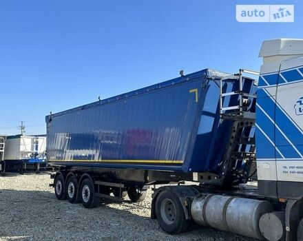 Синий Шмитц Каргобулл SKI, объемом двигателя 0 л и пробегом 777 тыс. км за 35800 $, фото 2 на Automoto.ua