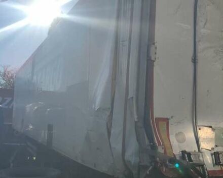 Белый Шмитц Каргобулл SKO, объемом двигателя 0 л и пробегом 0 тыс. км за 5000 $, фото 3 на Automoto.ua