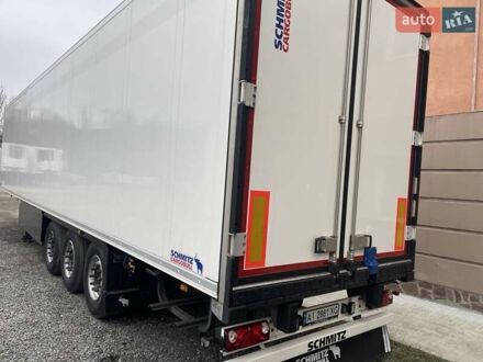 Белый Шмитц Каргобулл SKO, объемом двигателя 0 л и пробегом 360 тыс. км за 46289 $, фото 1 на Automoto.ua