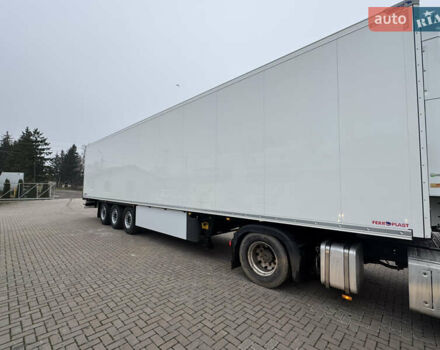 Шмитц Каргобулл SKO, объемом двигателя 0 л и пробегом 200 тыс. км за 44000 $, фото 11 на Automoto.ua