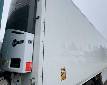 Шмитц Каргобулл SKO, объемом двигателя 0 л и пробегом 200 тыс. км за 44000 $, фото 12 на Automoto.ua