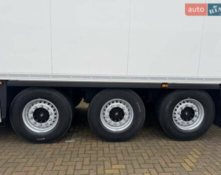 Шмитц Каргобулл SKO, объемом двигателя 0 л и пробегом 200 тыс. км за 44000 $, фото 26 на Automoto.ua