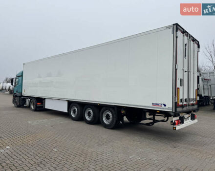 Шмитц Каргобулл SKO, объемом двигателя 0 л и пробегом 200 тыс. км за 44000 $, фото 4 на Automoto.ua