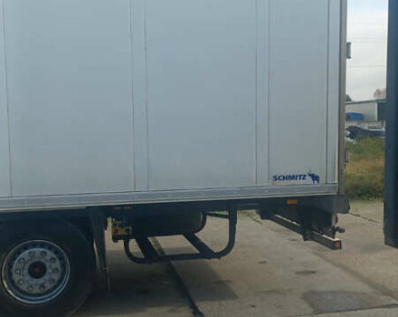 Сірий Шмітц Каргобулл SKO, об'ємом двигуна 0 л та пробігом 111 тис. км за 32500 $, фото 1 на Automoto.ua