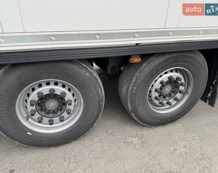 Белый Шмитц Каргобулл SKO 24, объемом двигателя 0 л и пробегом 0 тыс. км за 25900 $, фото 1 на Automoto.ua