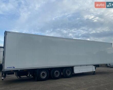 Белый Шмитц Каргобулл SKO 24, объемом двигателя 0 л и пробегом 450 тыс. км за 26500 $, фото 1 на Automoto.ua
