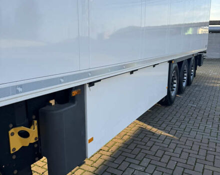 Белый Шмитц Каргобулл SKO 24, объемом двигателя 0 л и пробегом 200 тыс. км за 34900 $, фото 19 на Automoto.ua