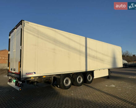 Белый Шмитц Каргобулл SKO 24, объемом двигателя 0 л и пробегом 200 тыс. км за 34900 $, фото 10 на Automoto.ua