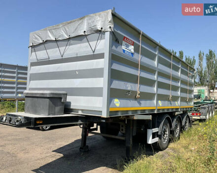 Черный Шмитц Каргобулл SKO 24, объемом двигателя 0 л и пробегом 999 тыс. км за 10900 $, фото 1 на Automoto.ua