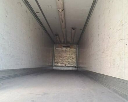 Красный Шмитц Каргобулл SKO 24, объемом двигателя 0 л и пробегом 0 тыс. км за 4500 $, фото 1 на Automoto.ua