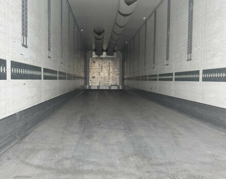 Серый Шмитц Каргобулл SKO 24, объемом двигателя 0 л и пробегом 888 тыс. км за 21999 $, фото 7 на Automoto.ua