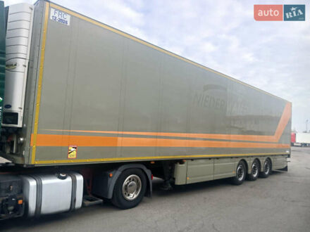 Серый Шмитц Каргобулл SKO 24, объемом двигателя 0 л и пробегом 888 тыс. км за 21999 $, фото 1 на Automoto.ua