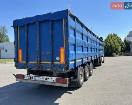 Шмитц Каргобулл SO1 2004 в Белой Церкве на Automoto.ua Синий Шмитц Каргобулл SO1, объемом двигателя 0 л и пробегом 0 тыс. км за 8000 $, фото 3 на Automoto.ua