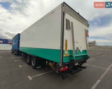 Серый Шмитц Каргобулл ZKO, объемом двигателя 0 л и пробегом 350 тыс. км за 12000 $, фото 18 на Automoto.ua