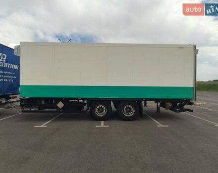 Серый Шмитц Каргобулл ZKO, объемом двигателя 0 л и пробегом 350 тыс. км за 12000 $, фото 14 на Automoto.ua