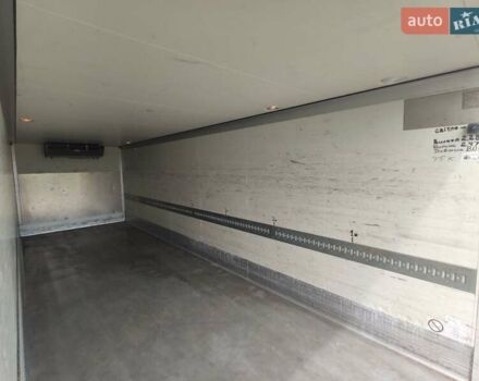 Серый Шмитц Каргобулл ZKO, объемом двигателя 0 л и пробегом 350 тыс. км за 12000 $, фото 2 на Automoto.ua