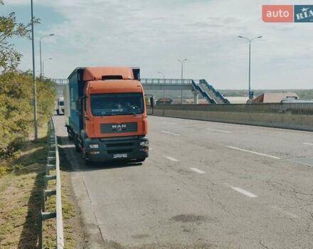 Серый Шмитц Каргобулл ZKO, объемом двигателя 0 л и пробегом 350 тыс. км за 12000 $, фото 27 на Automoto.ua