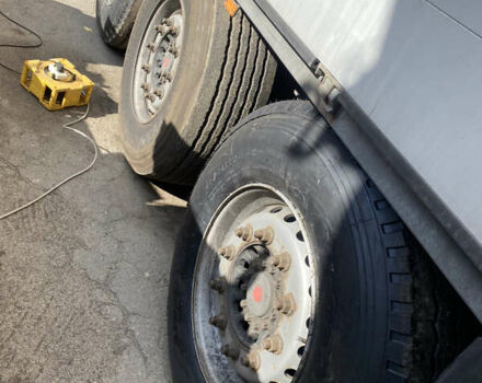 Шмитз С01, объемом двигателя 0 л и пробегом 100 тыс. км за 5800 $, фото 1 на Automoto.ua