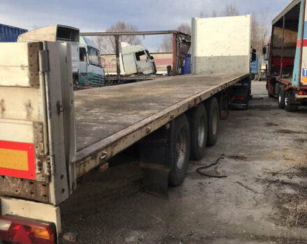 Червоний Шмітз SCS 24, об'ємом двигуна 0 л та пробігом 100 тис. км за 3800 $, фото 1 на Automoto.ua