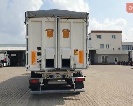 Белый Шмитз СКИ, объемом двигателя 0 л и пробегом 300 тыс. км за 23609 $, фото 3 на Automoto.ua