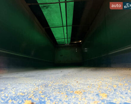 Черный Шмитз СКИ, объемом двигателя 0 л и пробегом 500 тыс. км за 22800 $, фото 7 на Automoto.ua