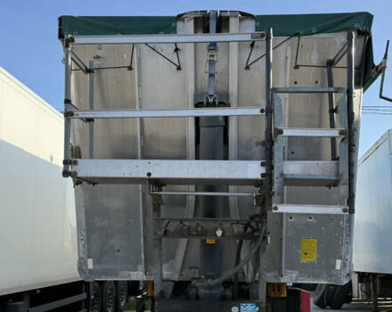 Черный Шмитз СКИ, объемом двигателя 0 л и пробегом 500 тыс. км за 22800 $, фото 1 на Automoto.ua