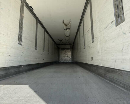 Шмитз СКИ, объемом двигателя 0 л и пробегом 11 тыс. км за 24152 $, фото 7 на Automoto.ua