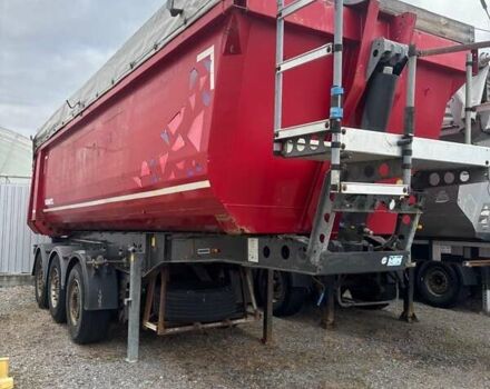 Шмитз СКИ, объемом двигателя 0 л и пробегом 100 тыс. км за 13600 $, фото 1 на Automoto.ua