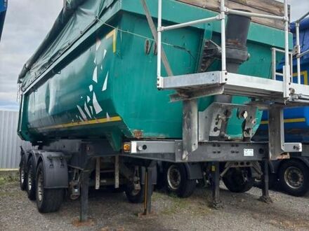 Шмитз СКИ, объемом двигателя 0 л и пробегом 100 тыс. км за 13100 $, фото 1 на Automoto.ua