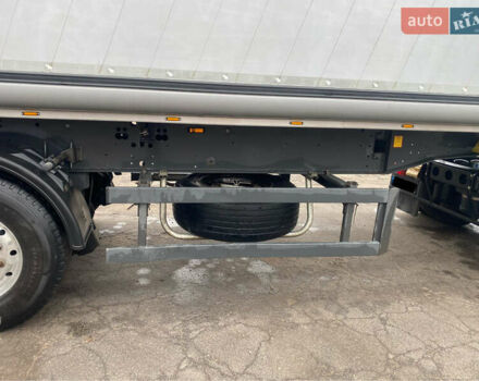 Сірий Шмітз СКІ, об'ємом двигуна 0 л та пробігом 0 тис. км за 32400 $, фото 15 на Automoto.ua