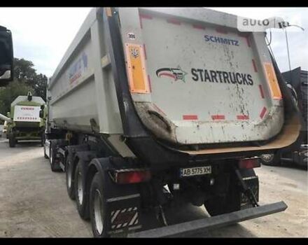 Серый Шмитз СКИ, объемом двигателя 0 л и пробегом 100 тыс. км за 14900 $, фото 3 на Automoto.ua