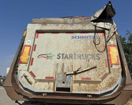 Серый Шмитз СКИ, объемом двигателя 0 л и пробегом 100 тыс. км за 14900 $, фото 5 на Automoto.ua