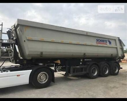 Серый Шмитз СКИ, объемом двигателя 0 л и пробегом 100 тыс. км за 14900 $, фото 4 на Automoto.ua