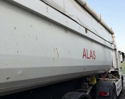 Серый Шмитз СКИ, объемом двигателя 0 л и пробегом 100 тыс. км за 14300 $, фото 11 на Automoto.ua